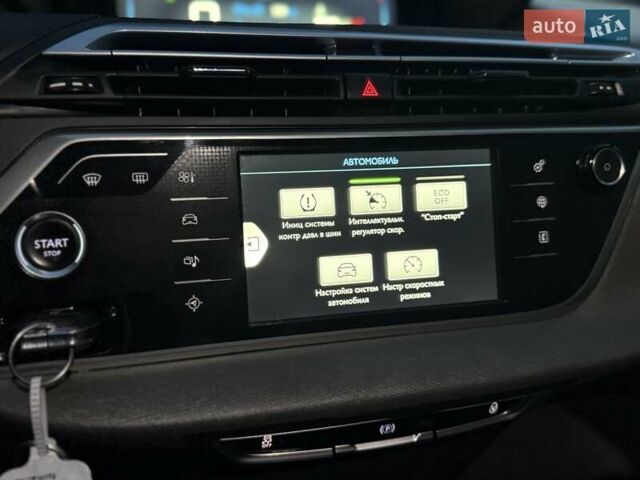 Сірий Сітроен Гранд С4 Пікассо, об'ємом двигуна 1.6 л та пробігом 95 тис. км за 14499 $, фото 45 на Automoto.ua