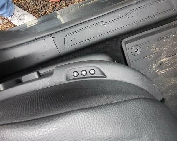 Серый Ситроен Гранд С4 Пикассо, объемом двигателя 1.6 л и пробегом 255 тыс. км за 13000 $, фото 10 на Automoto.ua