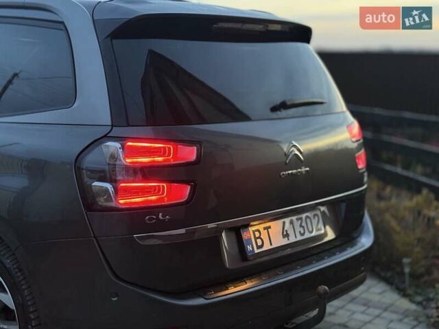 Сірий Сітроен Гранд С4 Пікассо, об'ємом двигуна 1.6 л та пробігом 95 тис. км за 14499 $, фото 14 на Automoto.ua