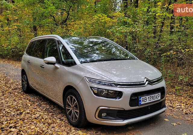 Сітроен Гранд С4 Пікассо 2016 у Вінниці на Automoto.ua Сірий Сітроен Гранд С4 Пікассо, об'ємом двигуна 2 л та пробігом 226 тис. км за 15600 $, фото 3 на Automoto.ua