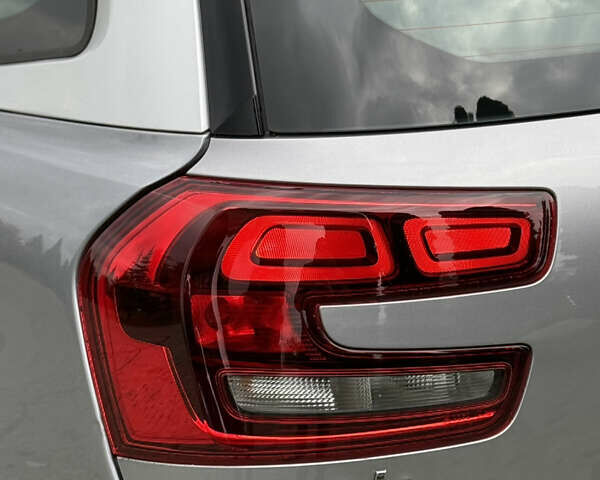 Серый Ситроен Гранд С4 Пикассо, объемом двигателя 2 л и пробегом 184 тыс. км за 13800 $, фото 7 на Automoto.ua