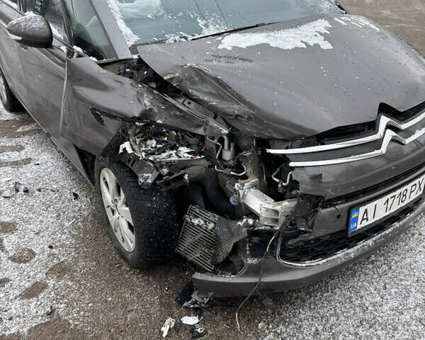 Серый Ситроен Гранд С4 Пикассо, объемом двигателя 2 л и пробегом 203 тыс. км за 7300 $, фото 1 на Automoto.ua