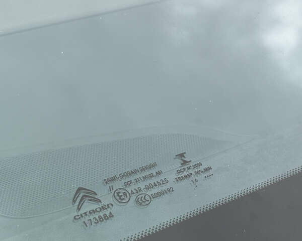 Серый Ситроен Гранд С4 Пикассо, объемом двигателя 2 л и пробегом 184 тыс. км за 13800 $, фото 16 на Automoto.ua