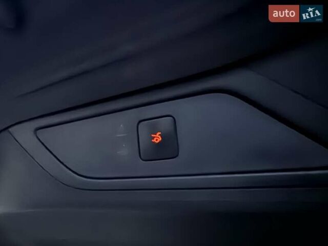 Сірий Сітроен Гранд С4 Пікассо, об'ємом двигуна 1.6 л та пробігом 95 тис. км за 14499 $, фото 35 на Automoto.ua