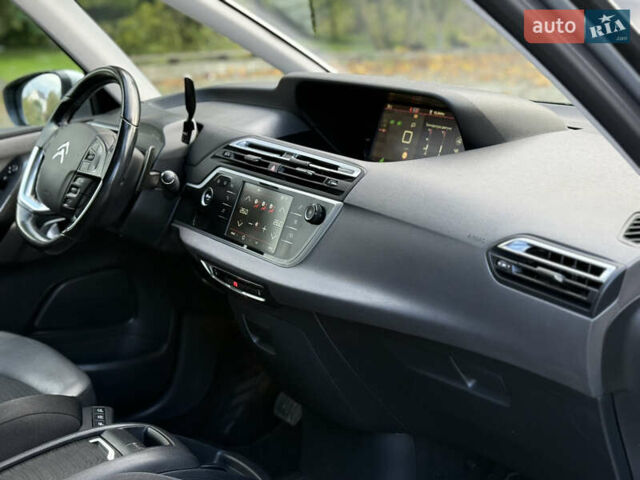 Серый Ситроен Гранд С4 Пикассо, объемом двигателя 1.6 л и пробегом 198 тыс. км за 13900 $, фото 41 на Automoto.ua