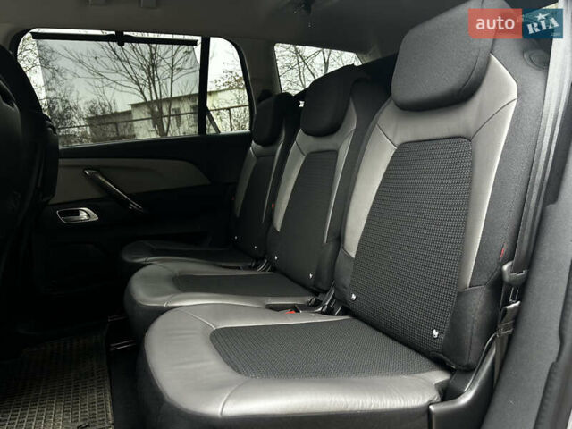 Серый Ситроен Гранд С4 Пикассо, объемом двигателя 1.6 л и пробегом 199 тыс. км за 15499 $, фото 19 на Automoto.ua