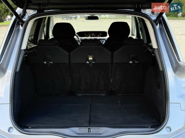 Серый Ситроен Гранд С4 Пикассо, объемом двигателя 1.6 л и пробегом 198 тыс. км за 13900 $, фото 56 на Automoto.ua