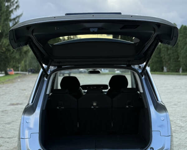 Серый Ситроен Гранд С4 Пикассо, объемом двигателя 1.6 л и пробегом 198 тыс. км за 13900 $, фото 54 на Automoto.ua