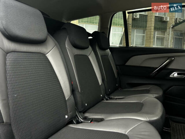 Серый Ситроен Гранд С4 Пикассо, объемом двигателя 1.6 л и пробегом 199 тыс. км за 15499 $, фото 18 на Automoto.ua