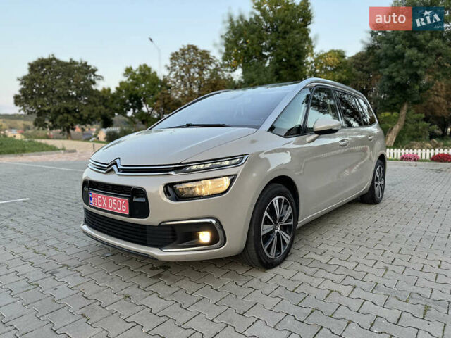 Ситроен Гранд С4 Пикассо 2018 в Бережанах на Automoto.ua Серый Ситроен Гранд С4 Пикассо, объемом двигателя 2 л и пробегом 196 тыс. км за 16400 $, фото 1 на Automoto.ua
