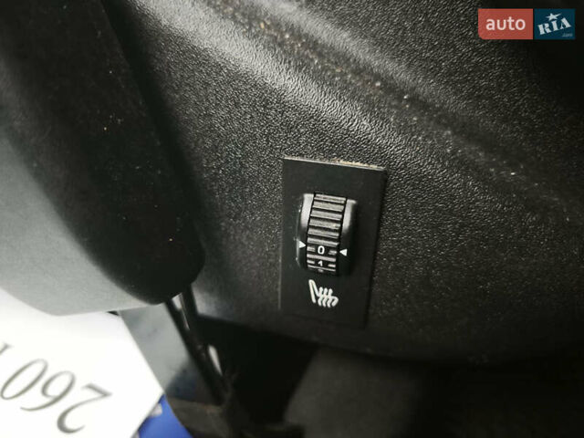 Синій Сітроен Гранд С4 Пікассо, об'ємом двигуна 1.56 л та пробігом 260 тис. км за 7000 $, фото 18 на Automoto.ua