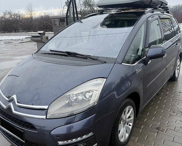 Синий Ситроен Гранд С4 Пикассо, объемом двигателя 2 л и пробегом 280 тыс. км за 7600 $, фото 1 на Automoto.ua