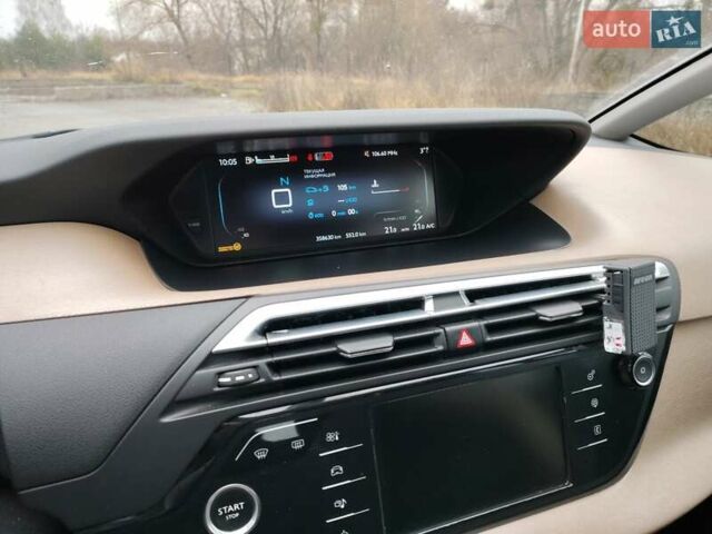 Синій Сітроен Гранд С4 Пікассо, об'ємом двигуна 1.56 л та пробігом 359 тис. км за 9100 $, фото 15 на Automoto.ua