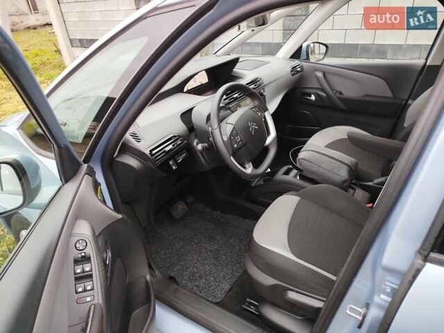 Синий Ситроен Гранд С4 Пикассо, объемом двигателя 1.6 л и пробегом 241 тыс. км за 8999 $, фото 29 на Automoto.ua