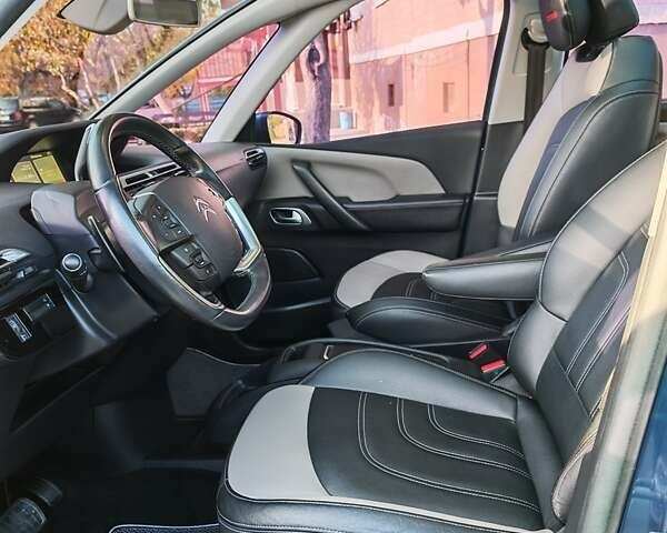 Синій Сітроен Гранд С4 Пікассо, об'ємом двигуна 0 л та пробігом 195 тис. км за 12300 $, фото 33 на Automoto.ua