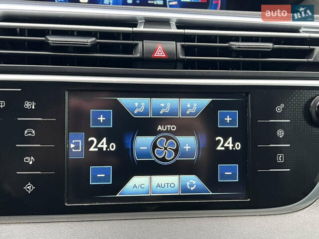 Синий Ситроен Гранд С4 Пикассо, объемом двигателя 2 л и пробегом 226 тыс. км за 13400 $, фото 68 на Automoto.ua