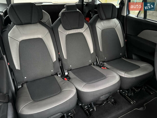 Синий Ситроен Гранд С4 Пикассо, объемом двигателя 2 л и пробегом 226 тыс. км за 13400 $, фото 30 на Automoto.ua