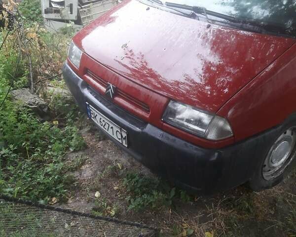 Червоний Сітроен Джампі пас., об'ємом двигуна 1.99 л та пробігом 400 тис. км за 4800 $, фото 1 на Automoto.ua