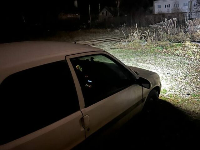 Білий Сітроен Саксо, об'ємом двигуна 1.5 л та пробігом 440 тис. км за 500 $, фото 2 на Automoto.ua