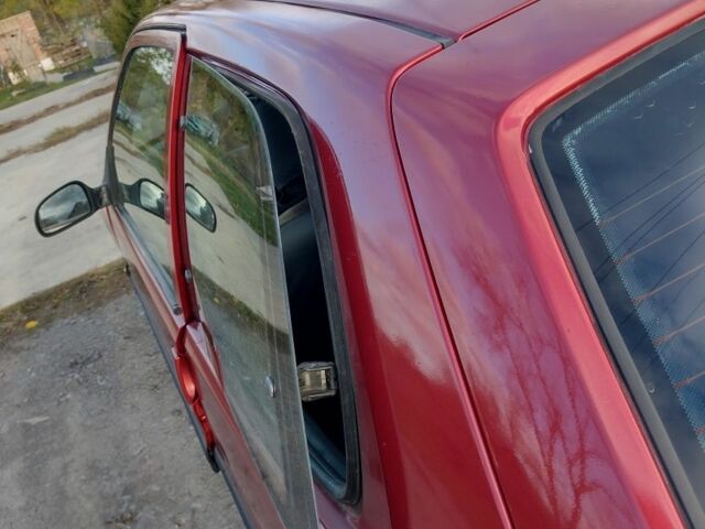 Червоний Сітроен Саксо, об'ємом двигуна 1 л та пробігом 300 тис. км за 1500 $, фото 6 на Automoto.ua