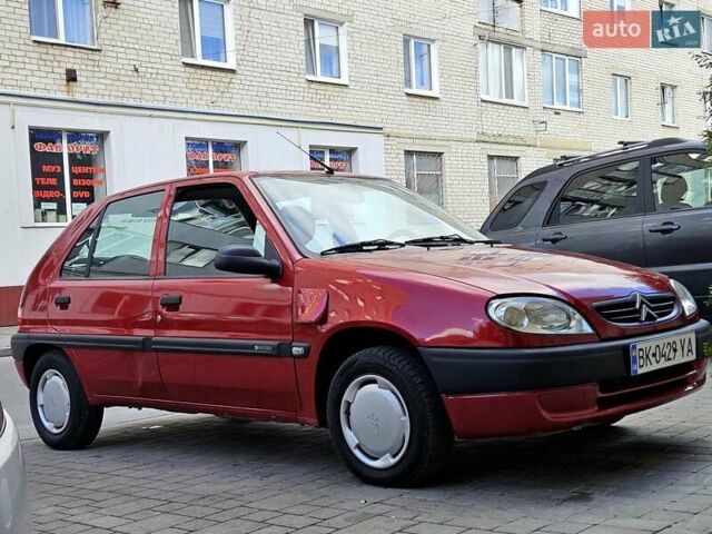 Красный Ситроен Саксо, объемом двигателя 0 л и пробегом 172 тыс. км за 3650 $, фото 1 на Automoto.ua