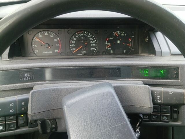 Белый Ситроен ХМ, объемом двигателя 2 л и пробегом 256 тыс. км за 1000 $, фото 1 на Automoto.ua