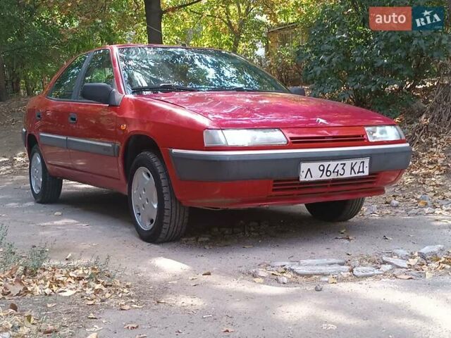 Красный Ситроен Ксантия, объемом двигателя 1.8 л и пробегом 123 тыс. км за 1600 $, фото 7 на Automoto.ua