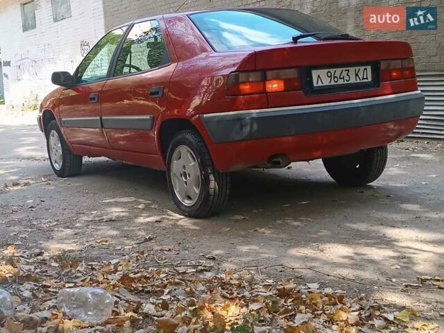 Красный Ситроен Ксантия, объемом двигателя 1.8 л и пробегом 123 тыс. км за 1600 $, фото 11 на Automoto.ua