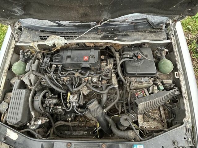 Сірий Сітроен Ксантія, об'ємом двигуна 1.8 л та пробігом 200 тис. км за 300 $, фото 7 на Automoto.ua