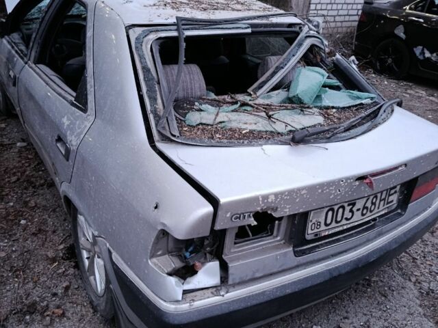 Сірий Сітроен Ксантія, об'ємом двигуна 0 л та пробігом 200 тис. км за 1000 $, фото 4 на Automoto.ua