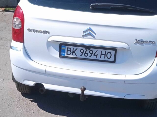 Білий Сітроен Ксара Пікассо, об'ємом двигуна 1.6 л та пробігом 210 тис. км за 5900 $, фото 2 на Automoto.ua