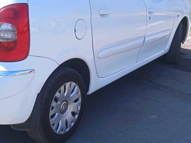 Білий Сітроен Ксара Пікассо, об'ємом двигуна 1.6 л та пробігом 210 тис. км за 5900 $, фото 1 на Automoto.ua