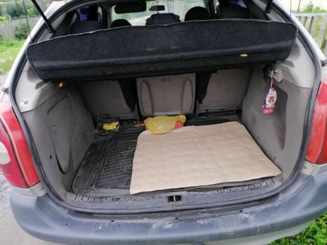 Бежевый Ситроен Ксара Пикассо, объемом двигателя 1.8 л и пробегом 317 тыс. км за 2200 $, фото 6 на Automoto.ua