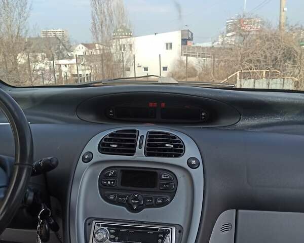 Бежевый Ситроен Ксара Пикассо, объемом двигателя 1.8 л и пробегом 280 тыс. км за 3700 $, фото 13 на Automoto.ua