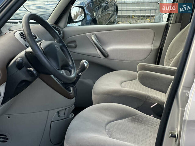 Бежевый Ситроен Ксара Пикассо, объемом двигателя 1.8 л и пробегом 146 тыс. км за 4600 $, фото 9 на Automoto.ua