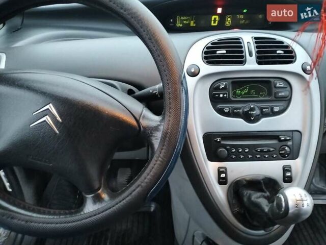 Ситроен Ксара Пикассо 2007 в Черткове на Automoto.ua Бежевый Ситроен Ксара Пикассо, объемом двигателя 1.59 л и пробегом 204 тыс. км за 3999 $, фото 17 на Automoto.ua
