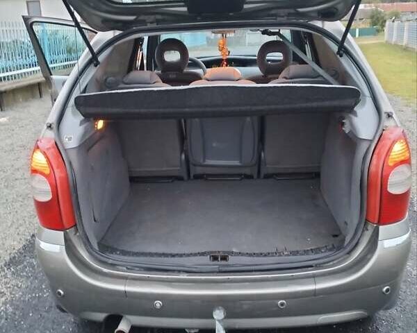 Ситроен Ксара Пикассо 2007 в Черткове на Automoto.ua Бежевый Ситроен Ксара Пикассо, объемом двигателя 1.59 л и пробегом 204 тыс. км за 3999 $, фото 10 на Automoto.ua