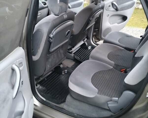 Бежевий Сітроен Ксара Пікассо, об'ємом двигуна 1.6 л та пробігом 224 тис. км за 4250 $, фото 12 на Automoto.ua