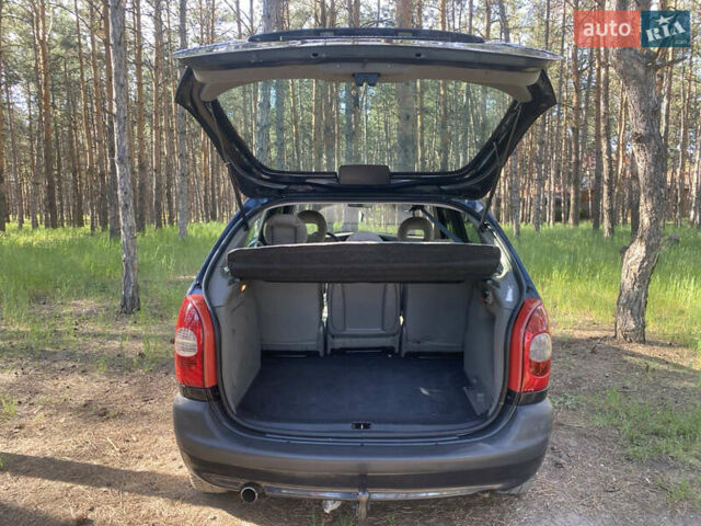 Чорний Сітроен Ксара Пікассо, об'ємом двигуна 2 л та пробігом 301 тис. км за 3400 $, фото 12 на Automoto.ua