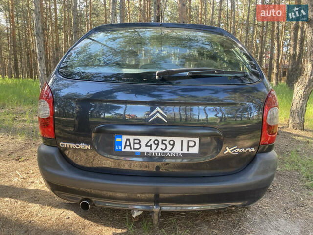 Чорний Сітроен Ксара Пікассо, об'ємом двигуна 2 л та пробігом 300 тис. км за 3300 $, фото 5 на Automoto.ua