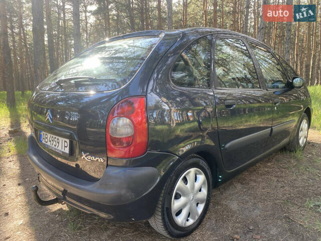 Чорний Сітроен Ксара Пікассо, об'ємом двигуна 2 л та пробігом 301 тис. км за 3400 $, фото 4 на Automoto.ua