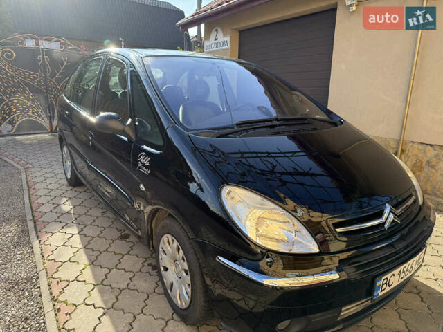 Черный Ситроен Ксара Пикассо, объемом двигателя 1.59 л и пробегом 246 тыс. км за 3900 $, фото 1 на Automoto.ua