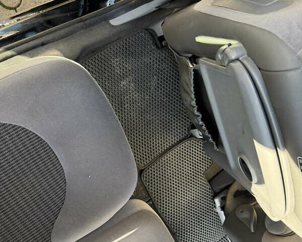 Черный Ситроен Ксара Пикассо, объемом двигателя 1.59 л и пробегом 246 тыс. км за 3900 $, фото 22 на Automoto.ua