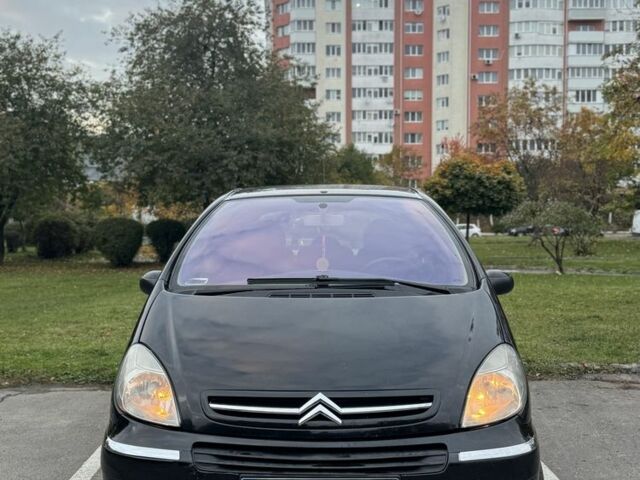 Ситроен Ксара Пикассо 2008 в Ровно на Automoto.ua Черный Ситроен Ксара Пикассо, объемом двигателя 1.6 л и пробегом 229 тыс. км за 3500 $, фото 2 на Automoto.ua