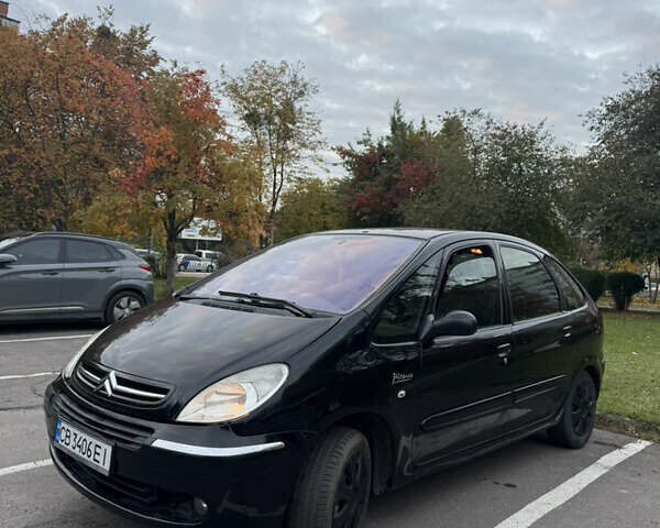 Ситроен Ксара Пикассо 2008 в Ровно на Automoto.ua Черный Ситроен Ксара Пикассо, объемом двигателя 1.6 л и пробегом 230 тыс. км за 3500 $, фото 3 на Automoto.ua