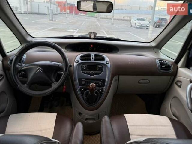 Коричневый Ситроен Ксара Пикассо, объемом двигателя 1.75 л и пробегом 400 тыс. км за 3000 $, фото 11 на Automoto.ua