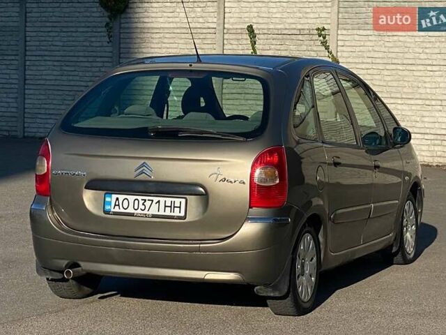 Коричневый Ситроен Ксара Пикассо, объемом двигателя 1.59 л и пробегом 323 тыс. км за 3300 $, фото 3 на Automoto.ua