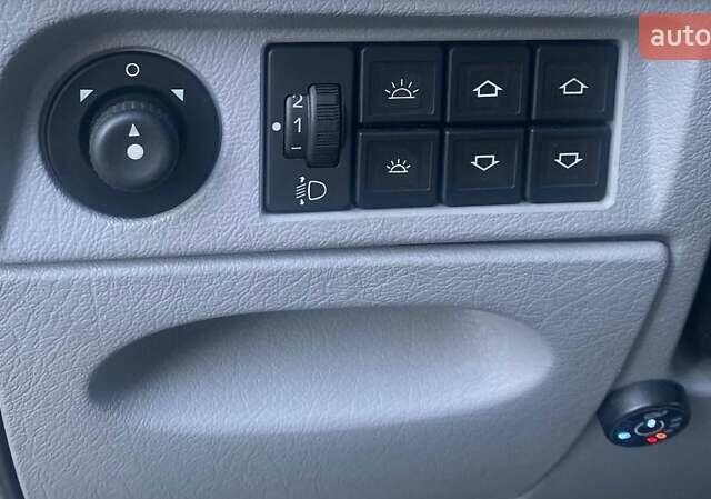 Коричневый Ситроен Ксара Пикассо, объемом двигателя 1.59 л и пробегом 323 тыс. км за 3300 $, фото 13 на Automoto.ua