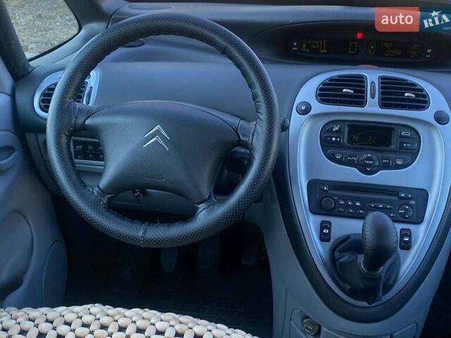 Коричневый Ситроен Ксара Пикассо, объемом двигателя 1.59 л и пробегом 323 тыс. км за 3300 $, фото 8 на Automoto.ua