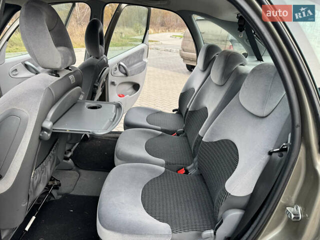 Коричневий Сітроен Ксара Пікассо, об'ємом двигуна 1.6 л та пробігом 176 тис. км за 3450 $, фото 21 на Automoto.ua